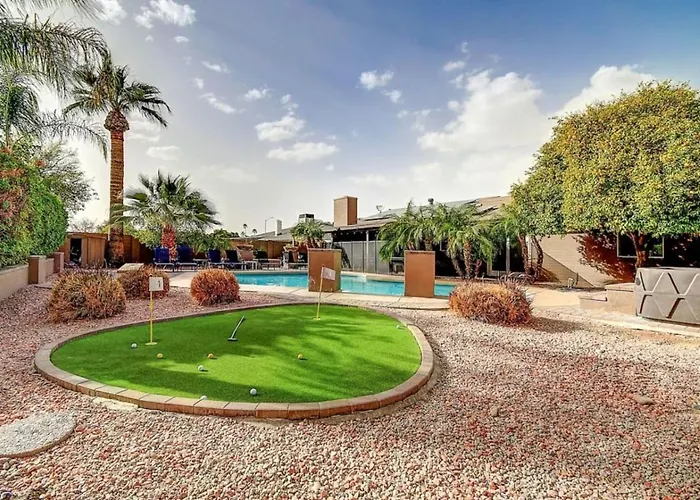 Vakantiehuis Scottsdale Estate 16br 6ba Sleeps 32 Private Pool And Hot Tub Pet-friendly Pool Table