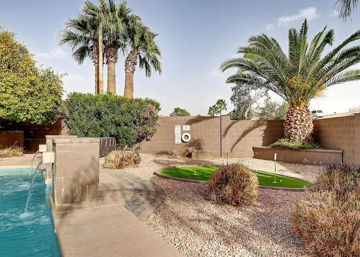 Scottsdale Estate 16br 6ba Sleeps 32 Private Pool And Hot Tub Pet-friendly Pool Table Vakantiehuis