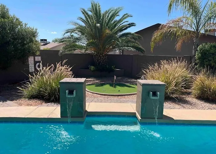 Vakantiehuis Scottsdale Estate 16br 6ba Sleeps 32 Private Pool And Hot Tub Pet-friendly Pool Table