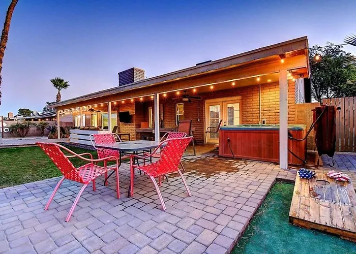 Scottsdale Estate 16br 6ba Sleeps 32 Private Pool And Hot Tub Pet-friendly Pool Table * Phoenix