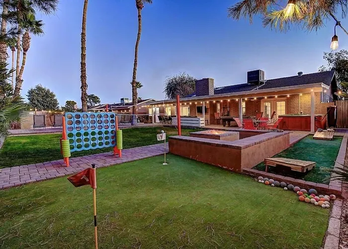 Scottsdale Estate 16br 6ba Sleeps 32 Private Pool And Hot Tub Pet-friendly Pool Table